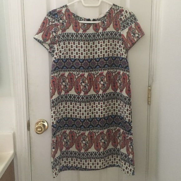 *HOST PICK* Pretty Good patterned dress - Picture 1 of 2